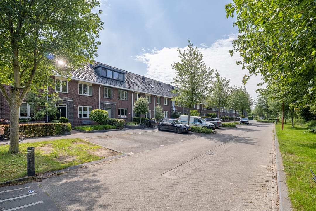 Photo 38 of Raperbeek 54