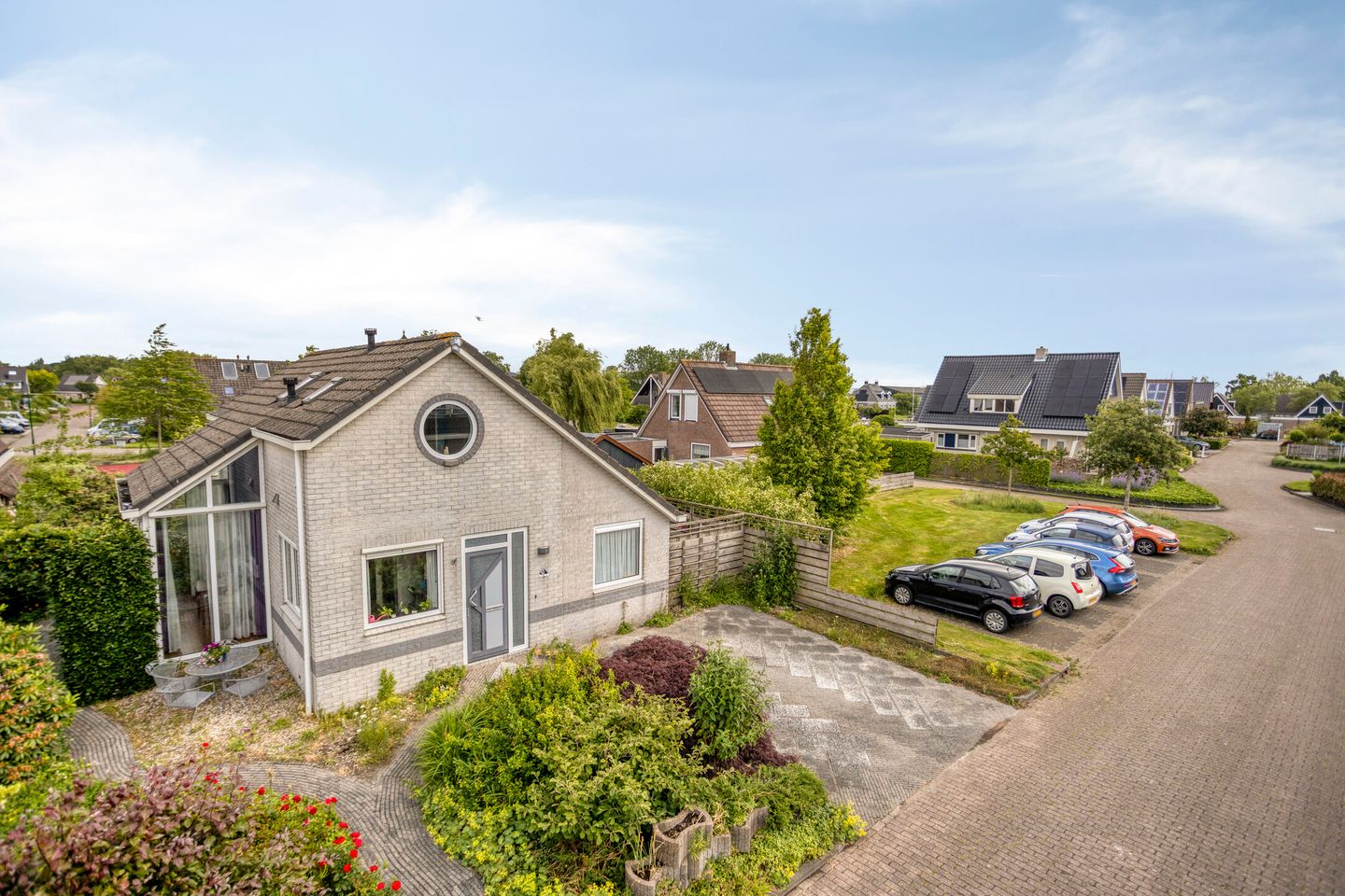 Foto 1 van Wite Muonts 11