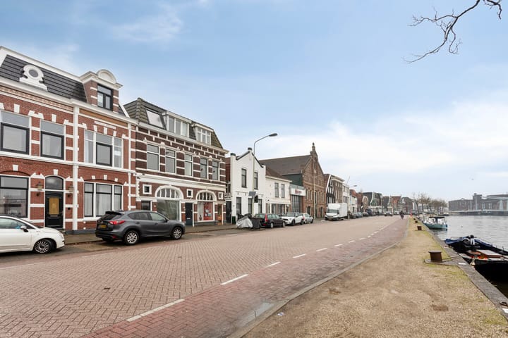 Photo 2 of Zaanweg 8