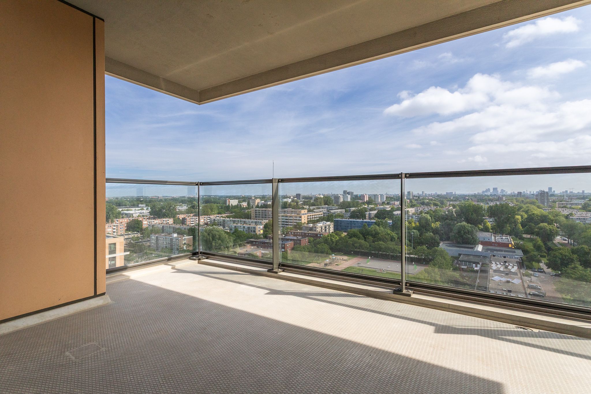 Photo 9 of Randveen 618