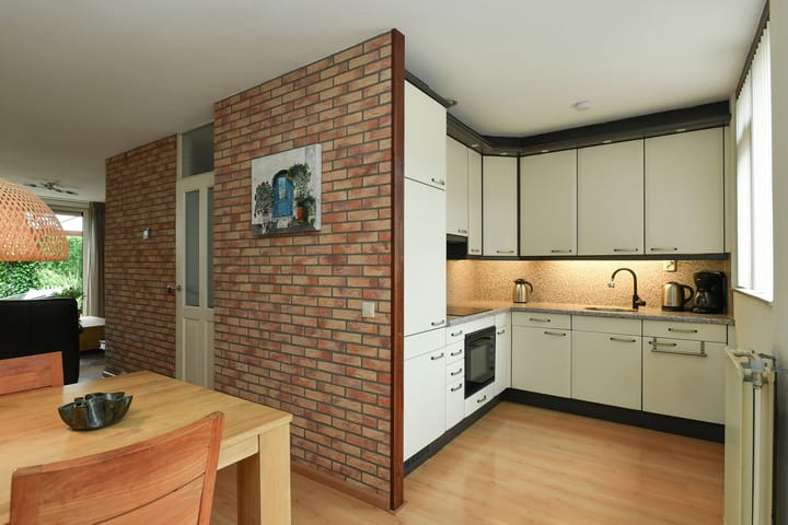 Tussenwoning te koop: Volendamstraat 54, Arnhem