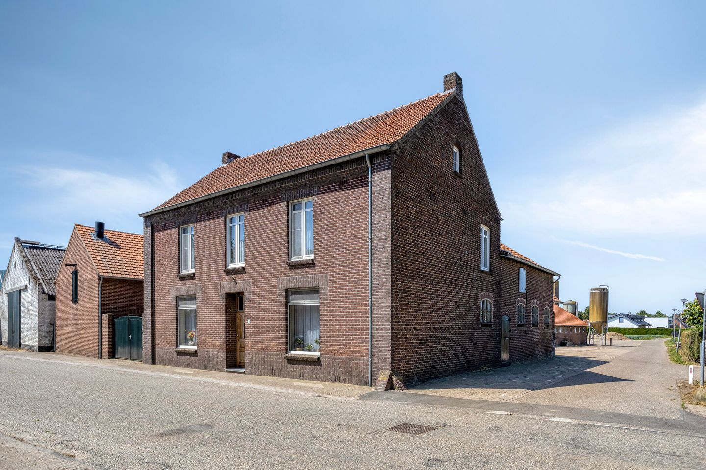 Bekijk foto 2 van Bilt 20