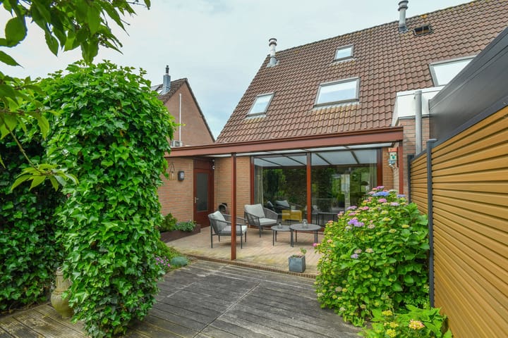 Tussenwoning te koop: Volendamstraat 54, Arnhem