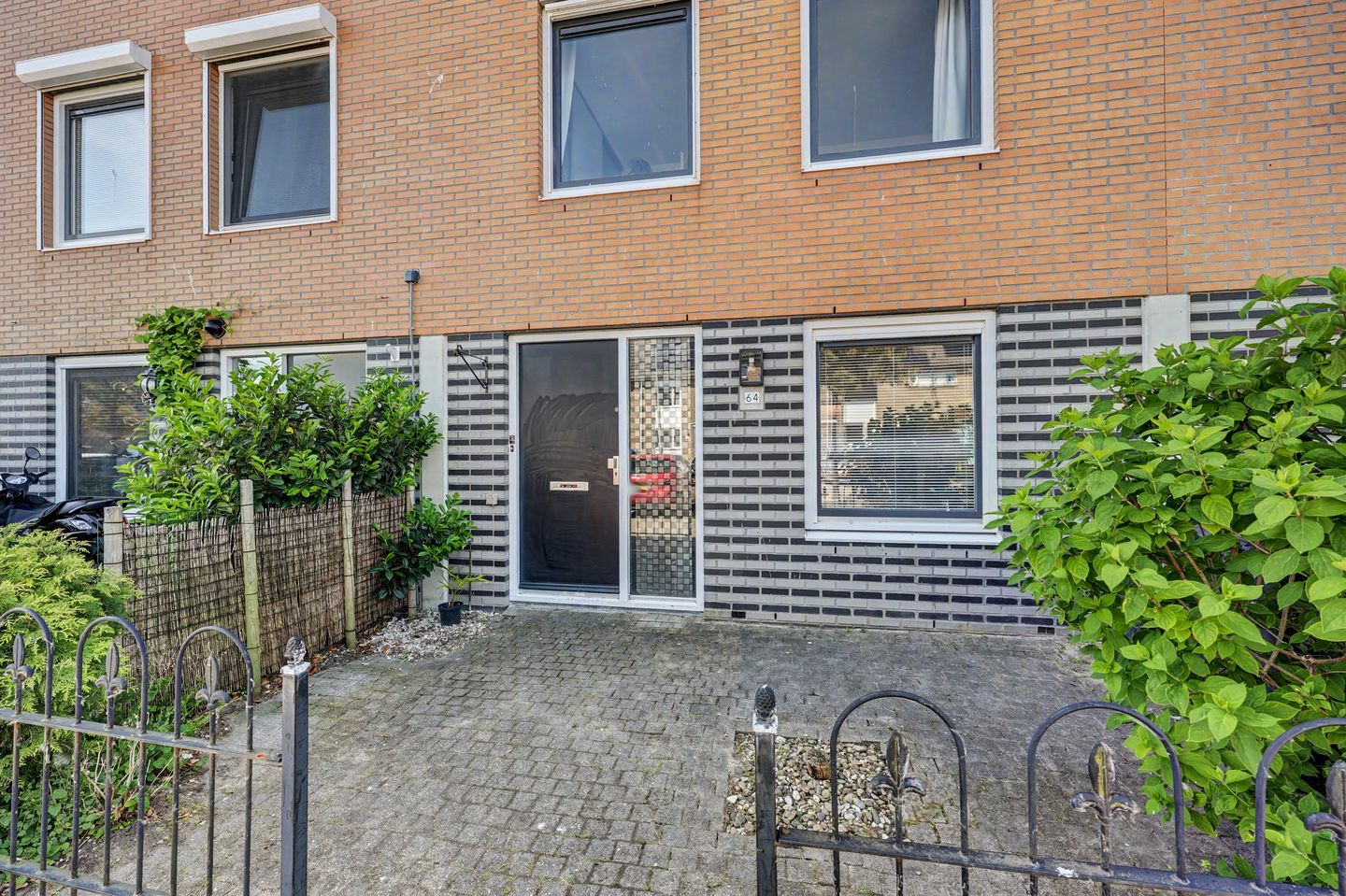 Photo 5 of Mahatma Gandhistraat 64
