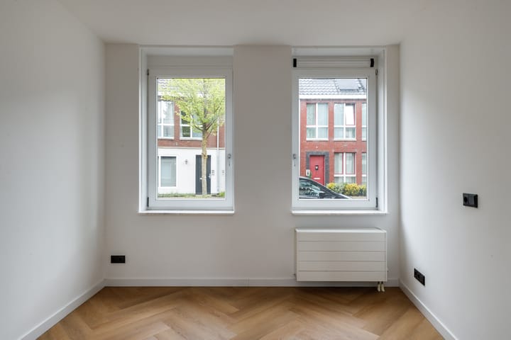 Tussenwoning te koop: Pijnenburg 17, Vleuten
