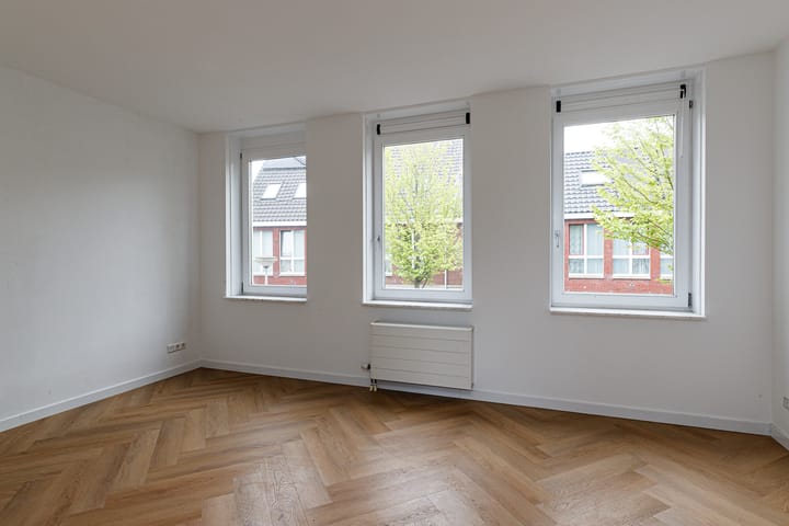 Tussenwoning te koop: Pijnenburg 17, Vleuten