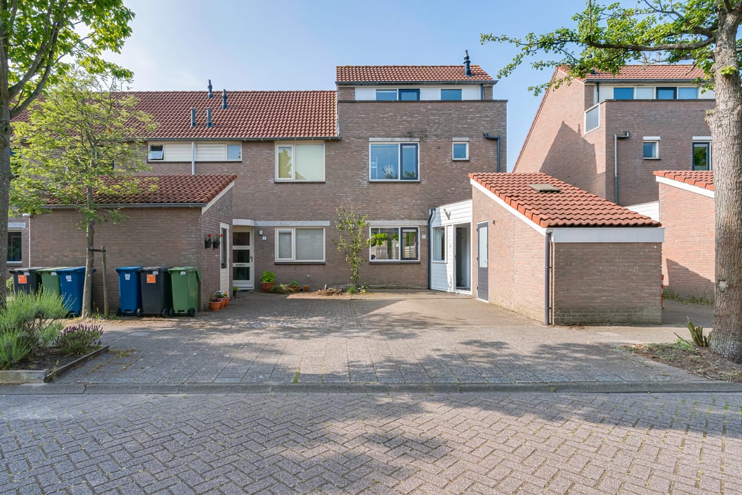 Foto 41 van Henriëtte Roland Holststraat 9