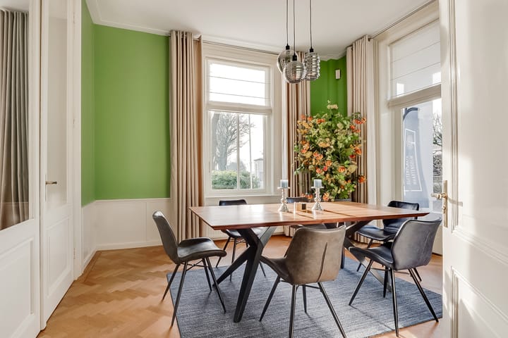 Vrijstaande woning te koop: Dorpsweg 23, Maartensdijk
