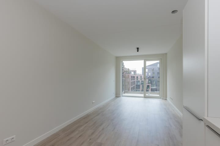 Foto 4 van Eiffelstraat 131