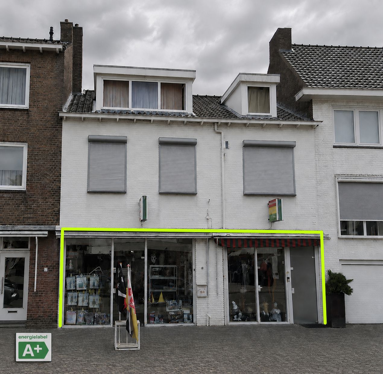 Bekijk foto 1 van Burgemeester Cortenstraat 18