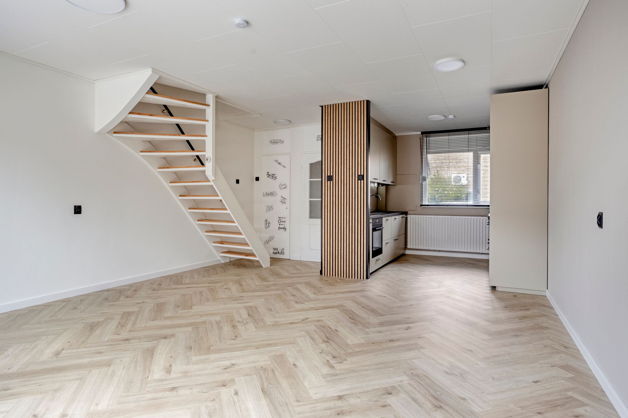 Photo 9 of Hof van Voorne 18