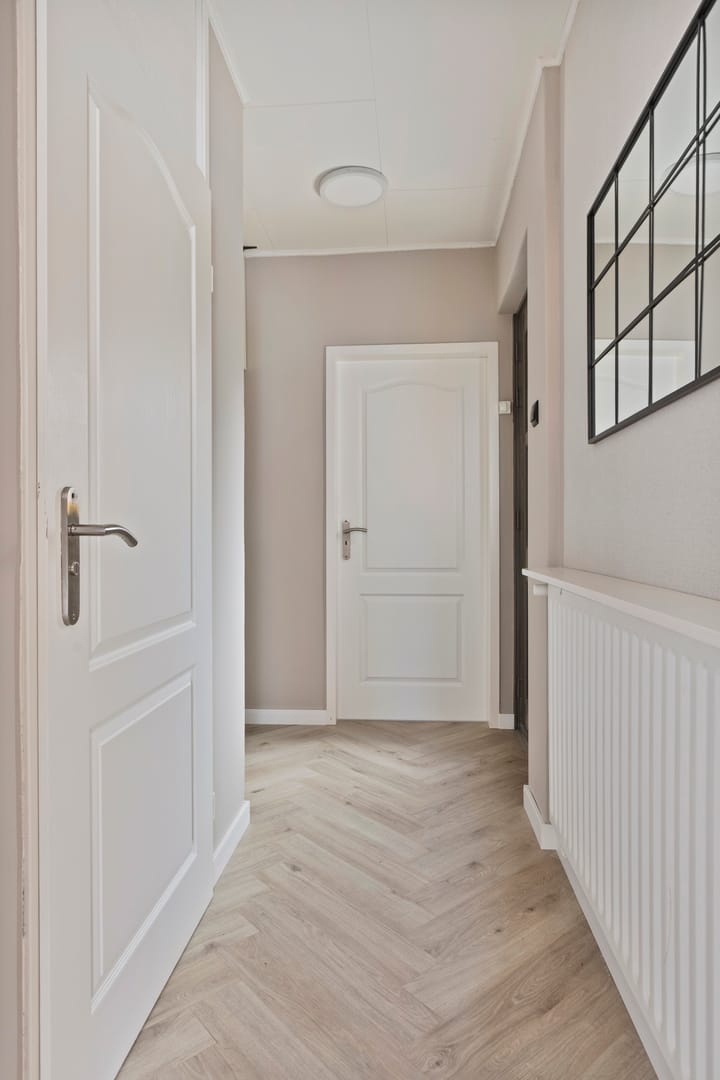 Tussenwoning te koop: Hof van Voorne 18, Bergen Op Zoom