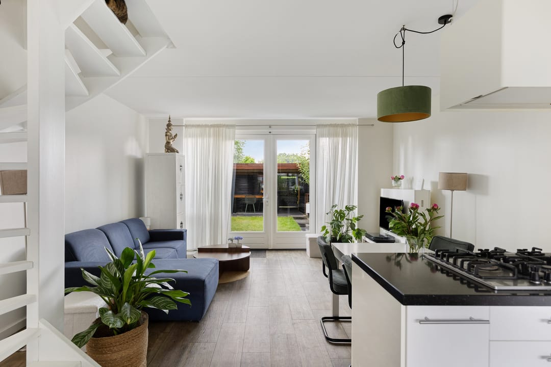 Photo 2 of De Wouw 106