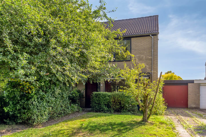 Tussenwoning te koop: Heemskerkstraat 19, Zuidhorn