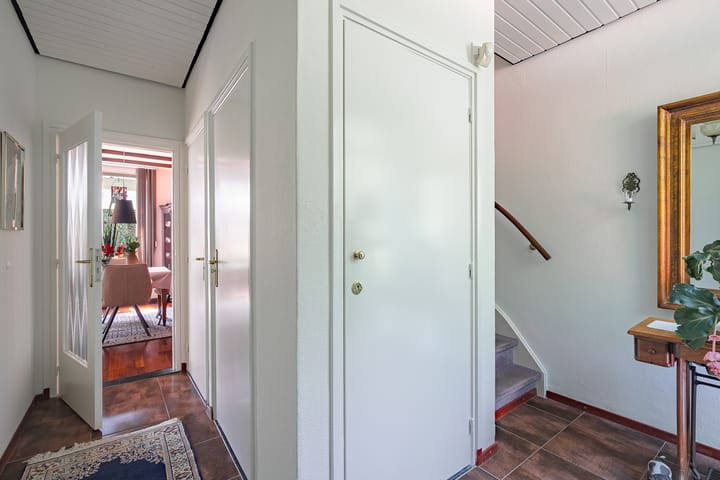 Tussenwoning te koop: Westrand 110, Maastricht