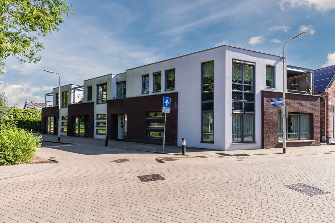 Photo 1 of Nieuwstraat 46