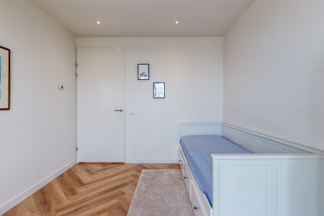 Photo 23 of Waldorpstraat 1744