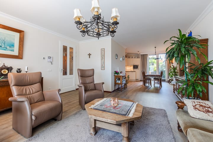 Appartement te koop: Nieuwstraat 46, Wouw