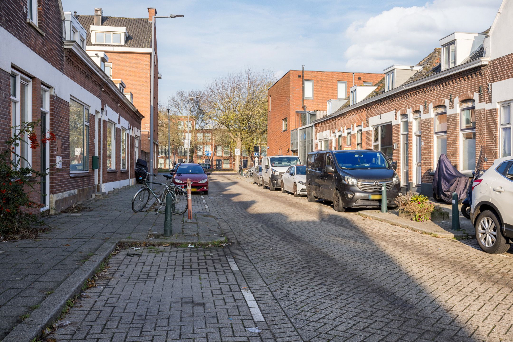 Foto 45 van Zwijndrechtsestraat 18