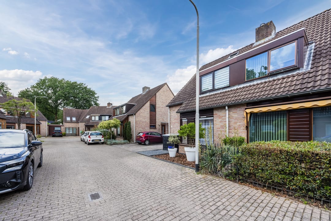 Foto 47 van Diepenveenstraat 31