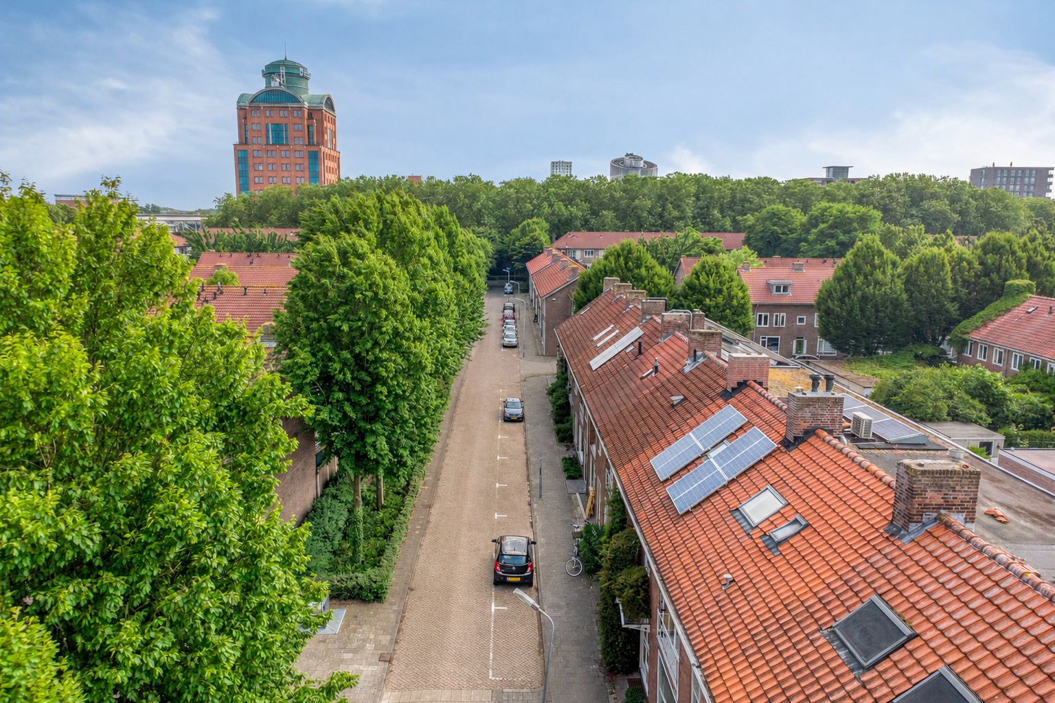 Photo 33 of Fahrenheitstraat 11