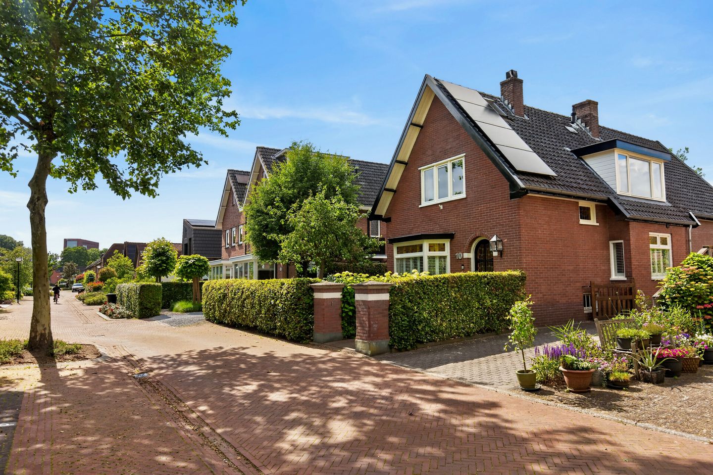 Foto 50 van Westenenkerzijweg 10