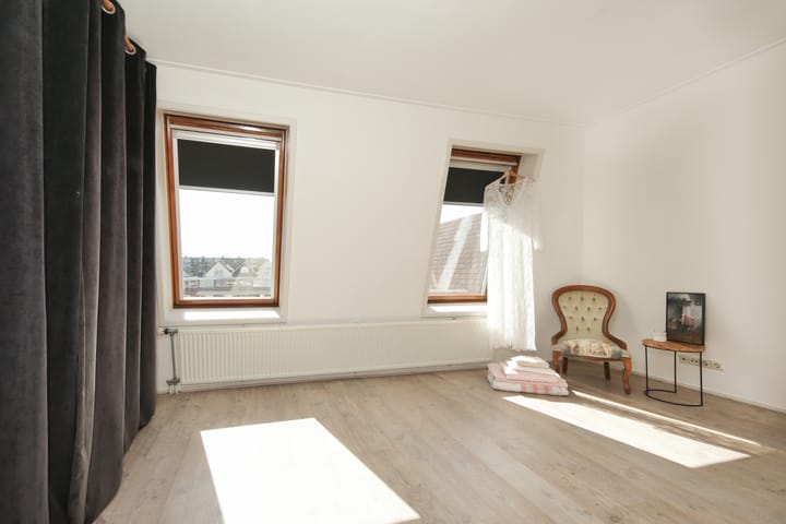 Hoekwoning te koop: Pascalstraat 32, Badhoevedorp