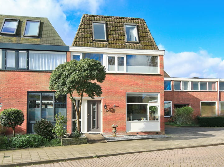 Hoekwoning te koop: Pascalstraat 32, Badhoevedorp