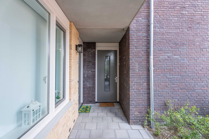 Foto 2 van E.E. van der Laanstraat 21