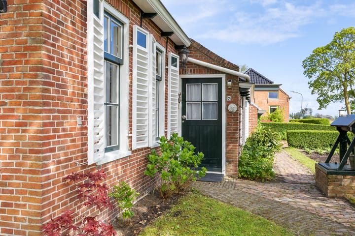 Vrijstaande woning te koop: Kromme Elleboog 2, Sauwerd