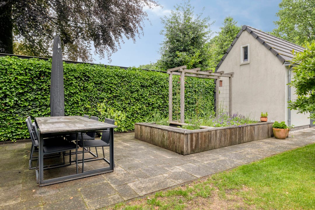Photo 56 of Venloonstraat 25