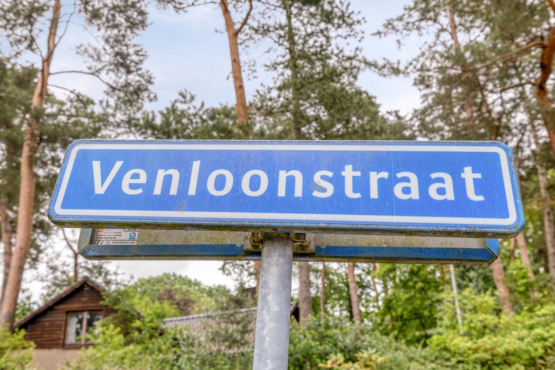 Photo 76 of Venloonstraat 25