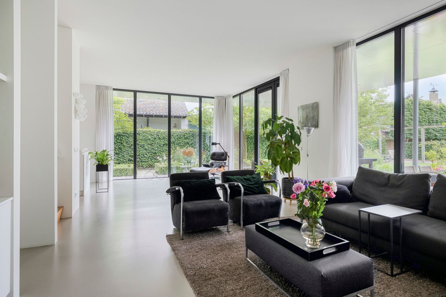 Photo 14 of Venloonstraat 25
