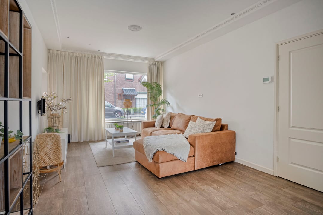 Photo 8 of Vogelpoelstraat 26