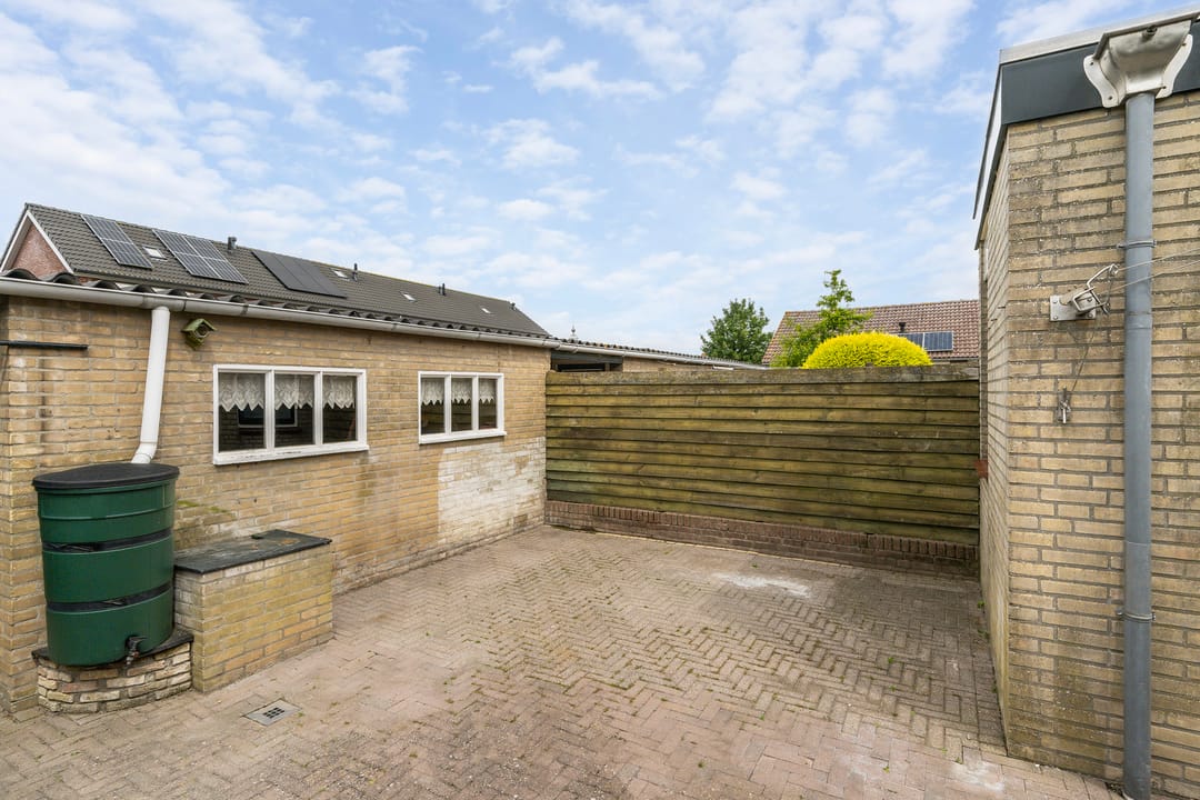 Photo 37 of Schoolstraat 4