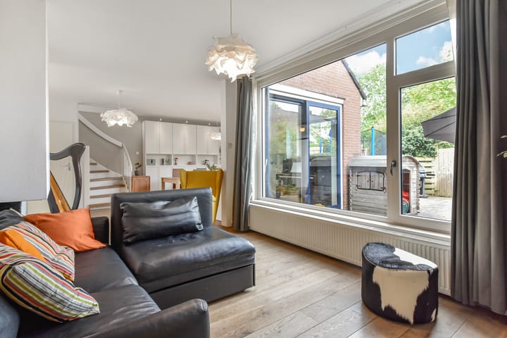 Tussenwoning te koop: Aïdaschouw 36, Zoetermeer