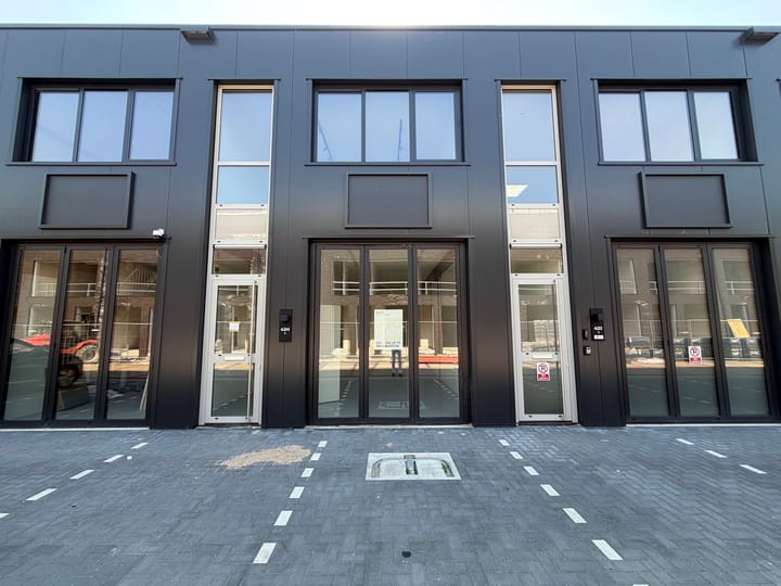 Verrijn Stuartweg 42-H, Diemen
