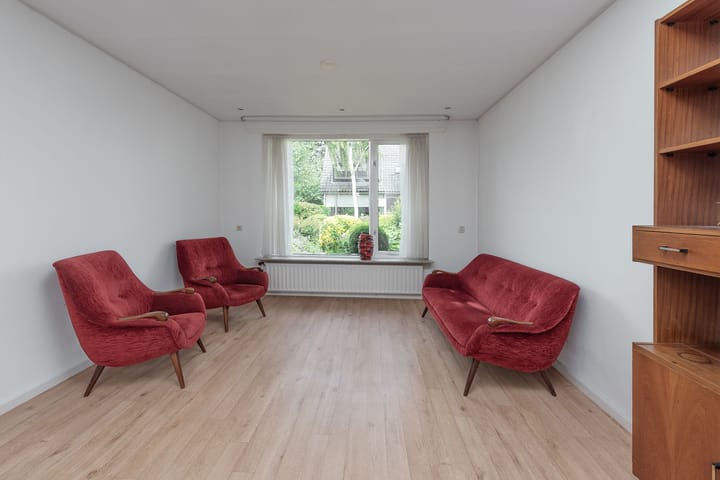 Twee-onder-één-kap te koop: Berkenlaan 6A, Aalsmeer