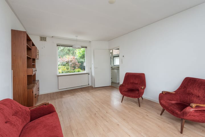 Twee-onder-één-kap te koop: Berkenlaan 6A, Aalsmeer