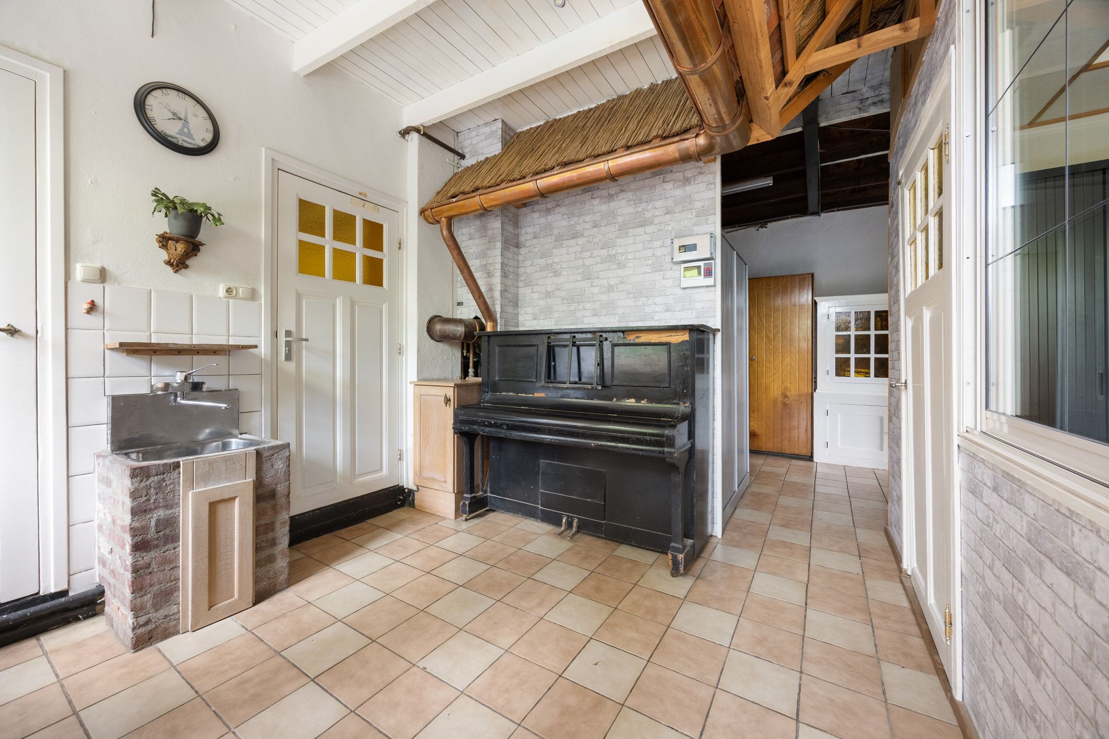 Photo 24 of Grotestraat 11