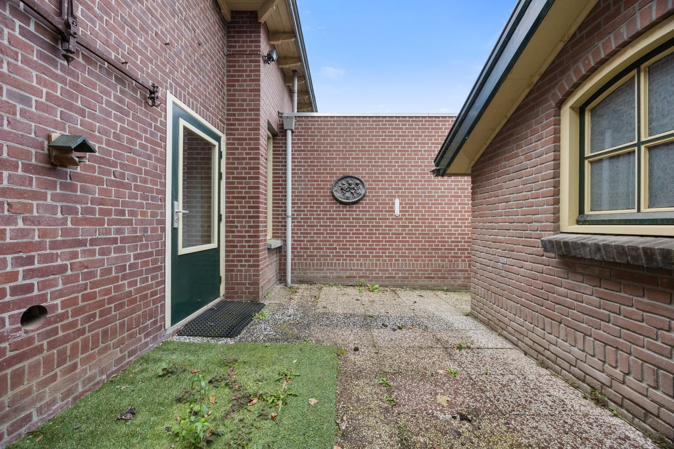 Photo 18 of Grotestraat 11