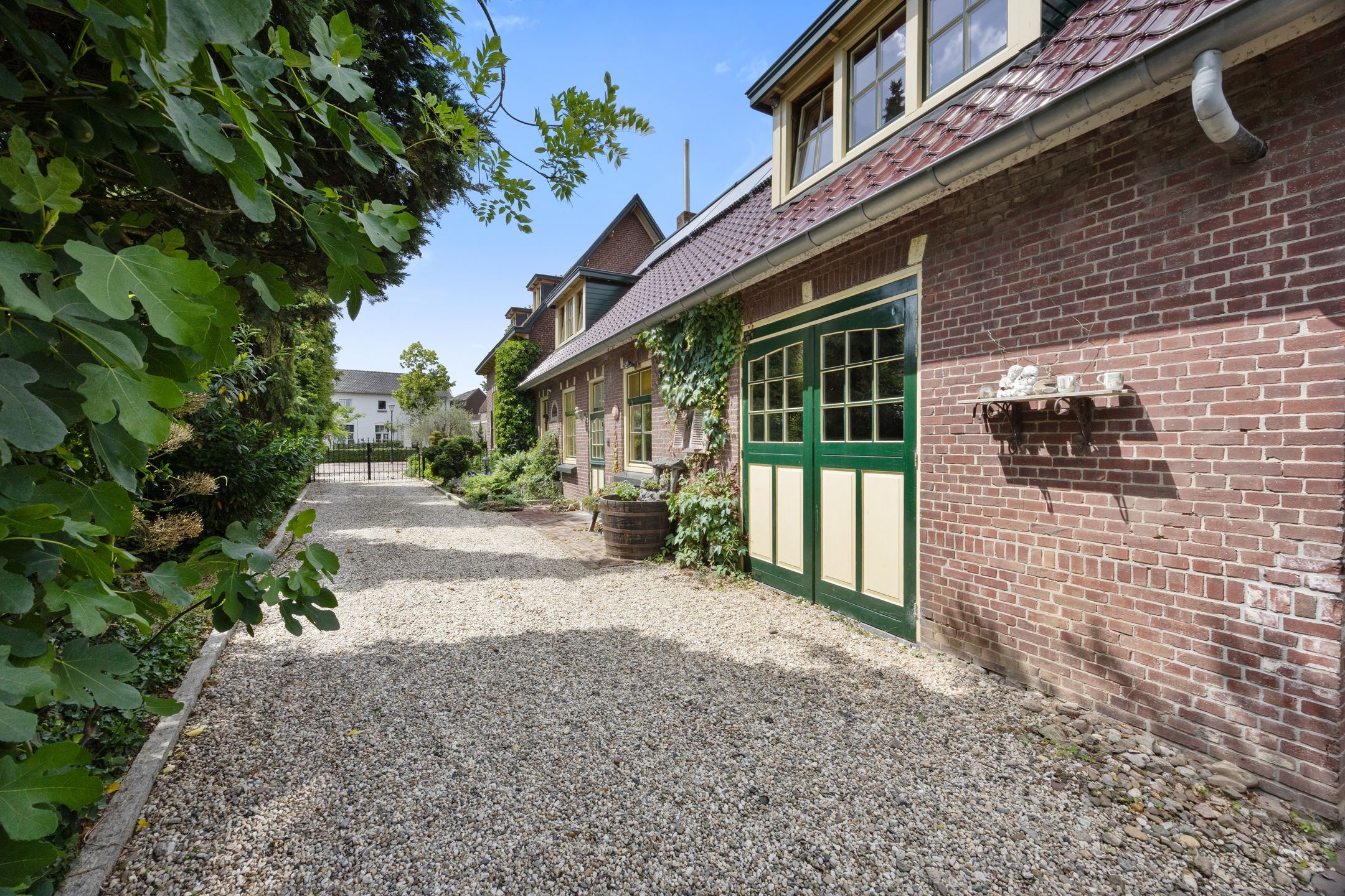 Photo 78 of Grotestraat 11