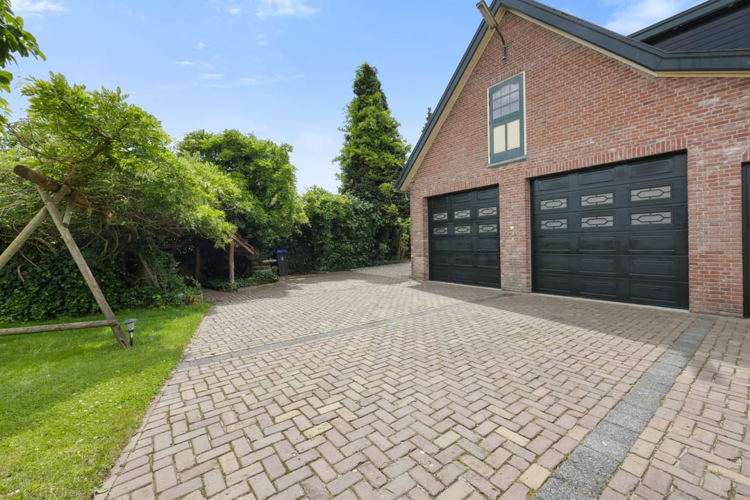 Photo 82 of Grotestraat 11