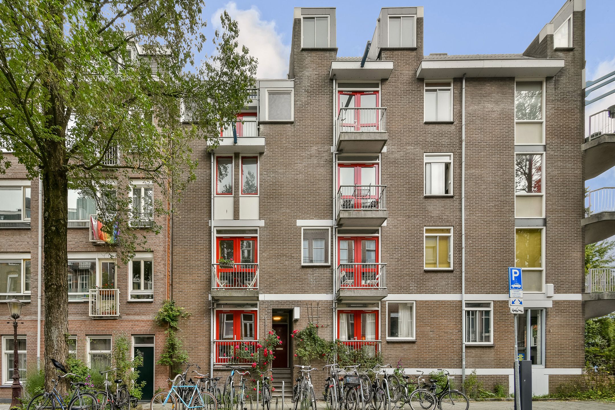 Foto 3 van Vrolikstraat 459