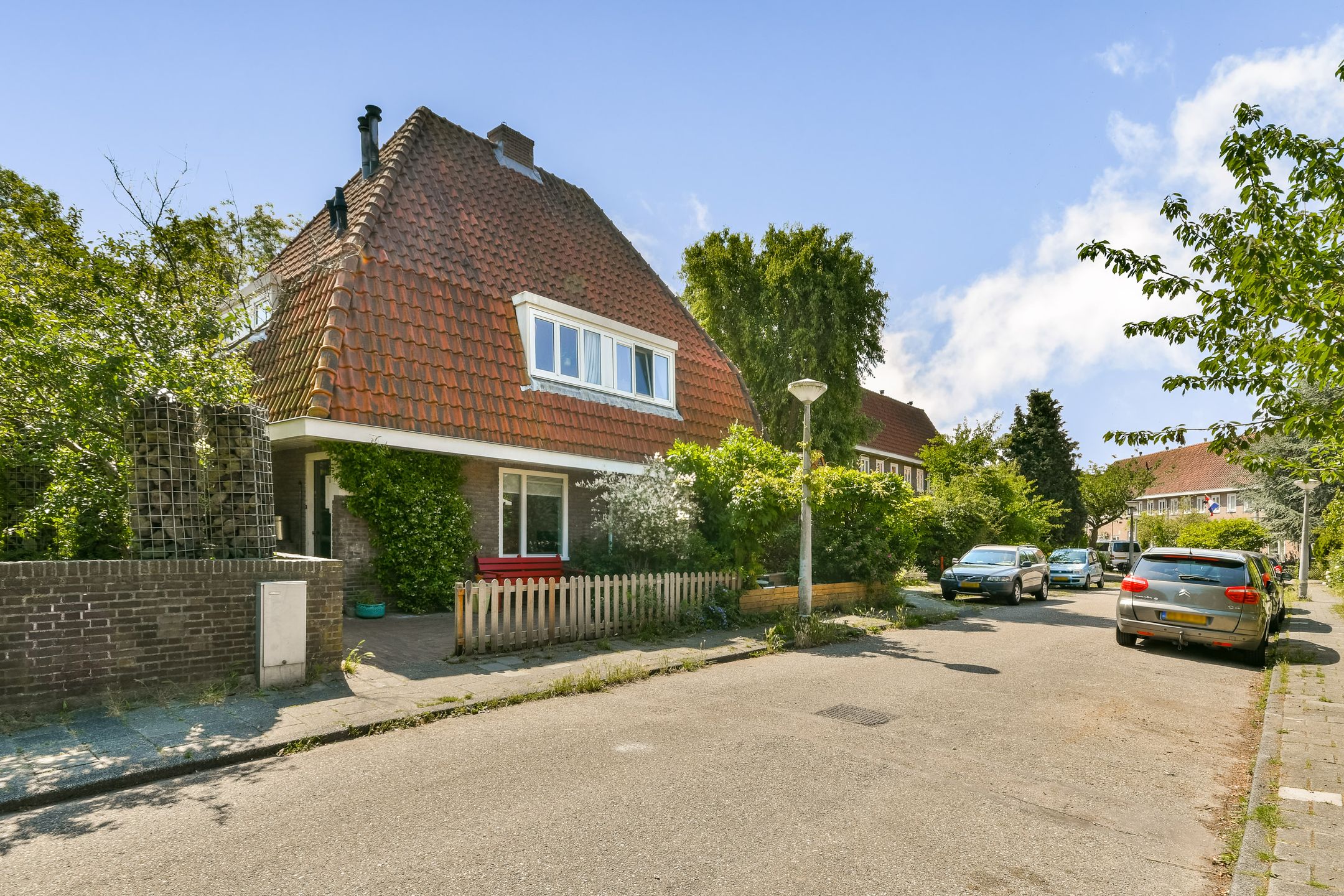 Photo 21 of Zwaagstraat 34