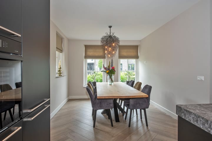 Vrijstaande woning te koop: Leeghwaterlaan 1, Almelo