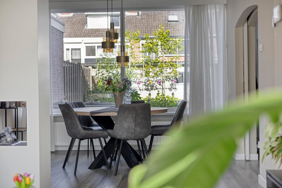 Photo 11 of Piet Heinstraat 30