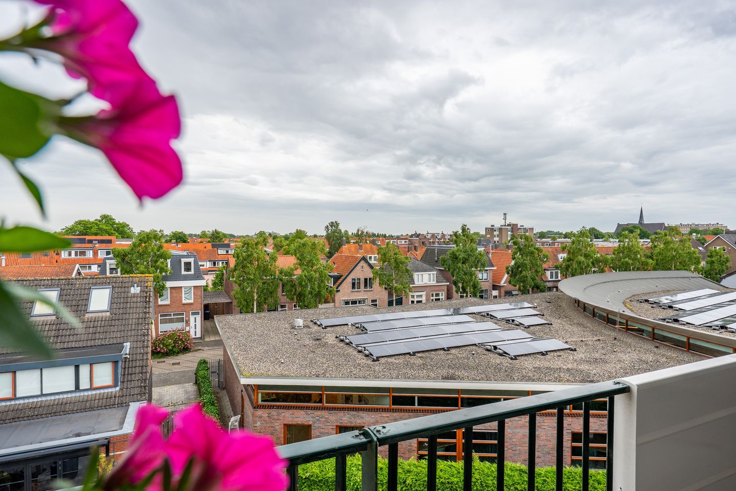 Photo 25 of Koninginneweg 75