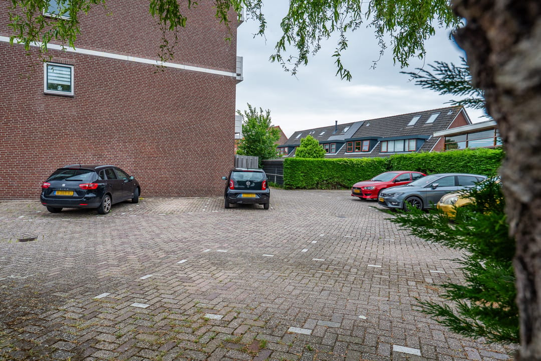 Photo 31 of Koninginneweg 75