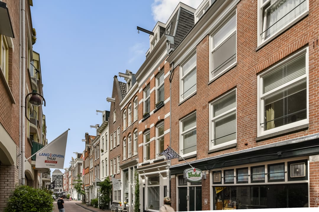 Foto 16 van Eerste Laurierdwarsstraat 15-1